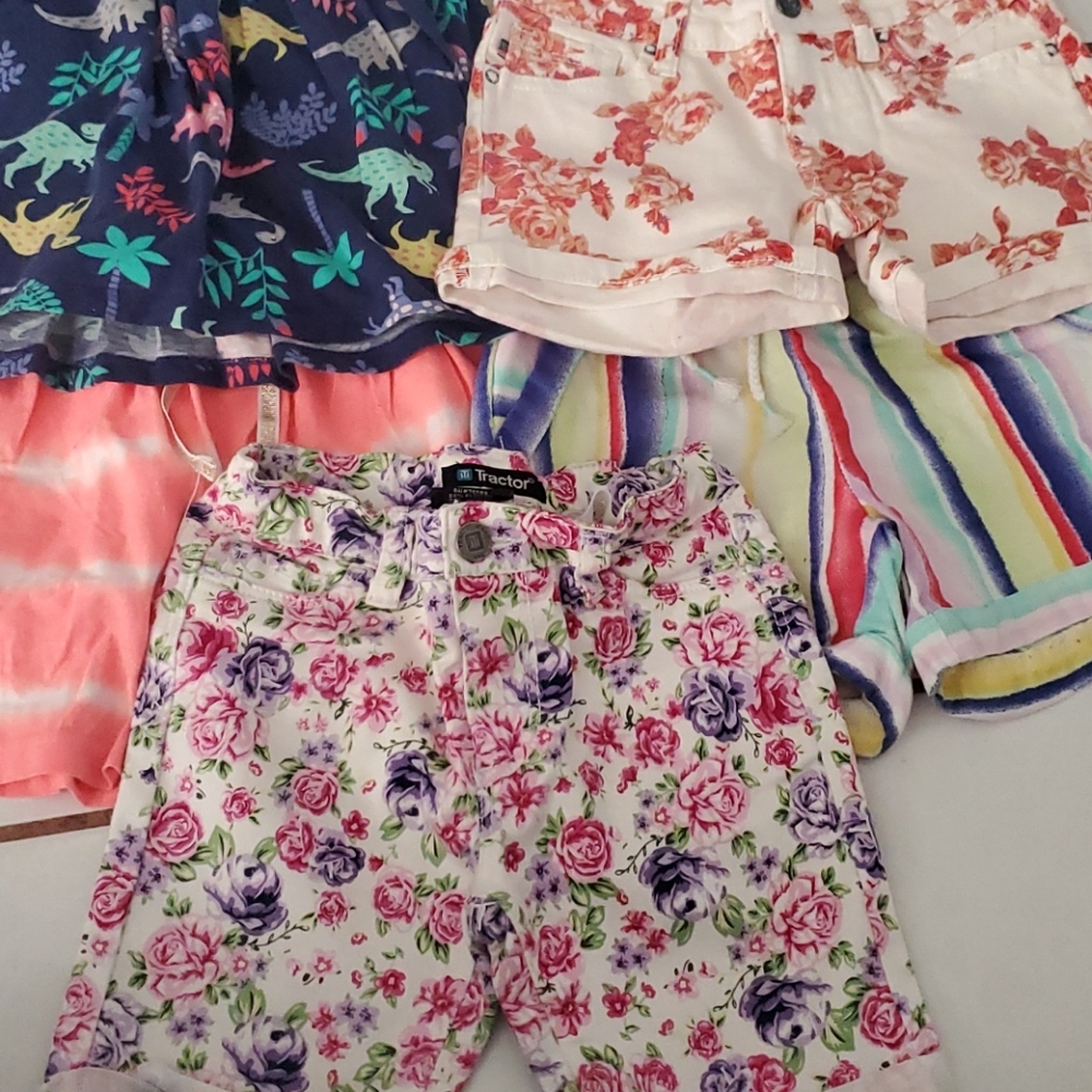 Girl lot of shorts and skorts size 6